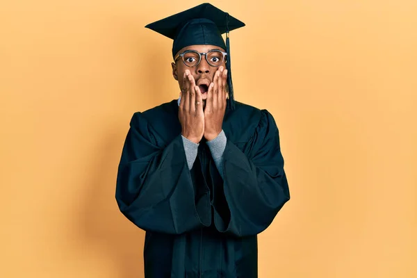 Young African American Man Wearing Graduation Cap Ceremony Robe Afraid — Stockfoto