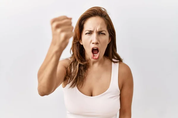 Middle Age Hispanic Woman Standing Isolated Background Angry Mad Raising — Stock Photo, Image