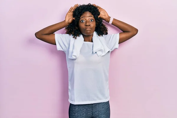 Young African American Woman Wearing Sportswear Towel Doing Bunny Ears — ストック写真