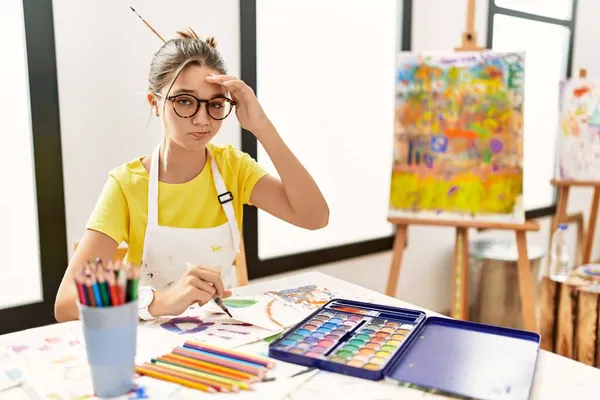 Young Brunette Teenager Art Studio Worried Stressed Problem Hand Forehead — Stock Photo, Image