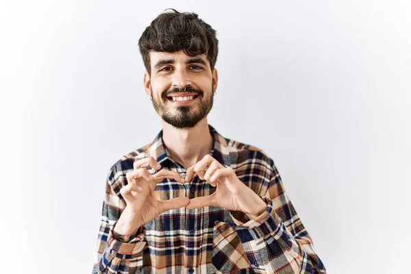 Homem Hispânico Com Barba Sobre Fundo Isolado Sorrindo Amor Fazendo — Fotografia de Stock