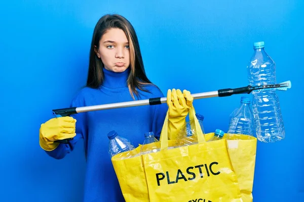 Young Brunette Girl Holding Recycling Bag Plastic Bottles Waste Picker — Stock Photo, Image