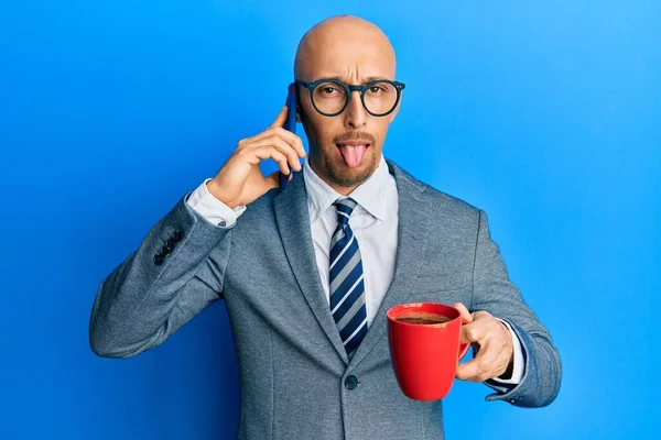 Bald Man Beard Using Smartphone Drinking Cup Coffee Sticking Tongue — Stockfoto