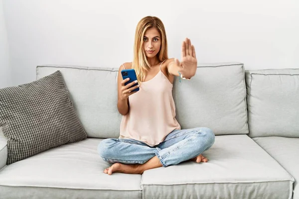 Blonde Beautiful Young Woman Sitting Sofa Home Using Smartphone Doing — Stock Fotó