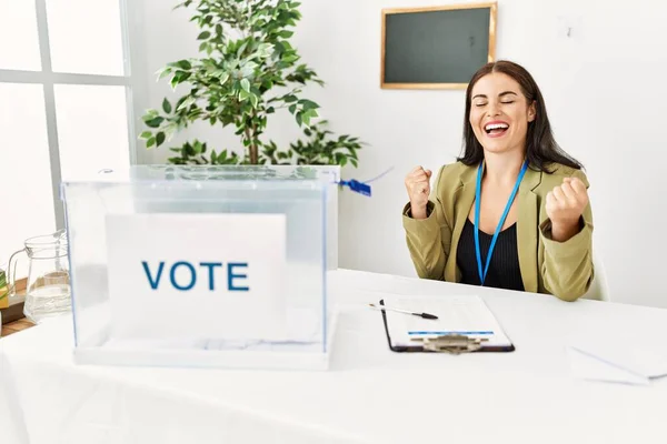 Young Brunette Woman Sitting Election Table Voting Ballot Very Happy — Stockfoto