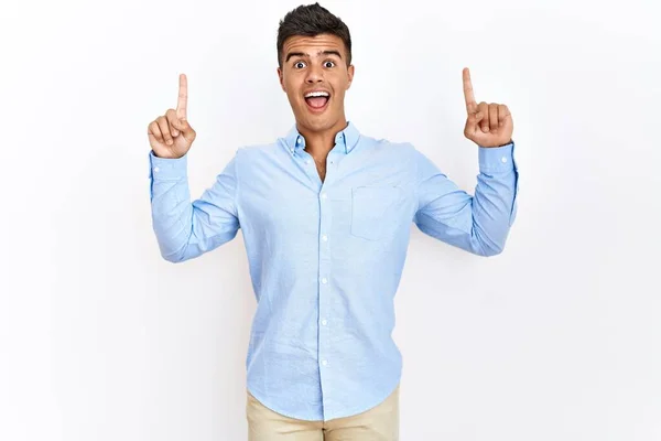 Young Hispanic Man Wearing Business Shirt Standing Isolated Background Smiling — Photo