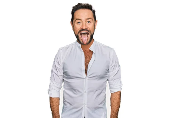 Hombre Mediana Edad Vistiendo Ropa Casual Sacando Lengua Feliz Con — Foto de Stock