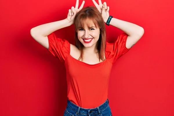 Redhead Young Woman Wearing Casual Red Shirt Posing Funny Crazy — Foto Stock