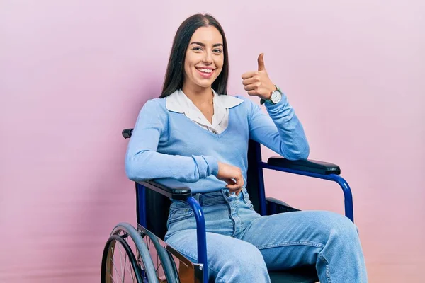 Beautiful Woman Blue Eyes Sitting Wheelchair Doing Happy Thumbs Gesture — Stock Photo, Image
