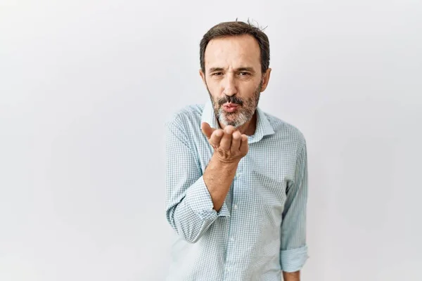 Medioevo Uomo Ispanico Con Barba Piedi Sfondo Isolato Guardando Fotocamera — Foto Stock