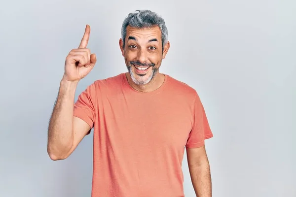 Handsome Middle Age Man Grey Hair Wearing Casual Shirt Pointing — Stockfoto