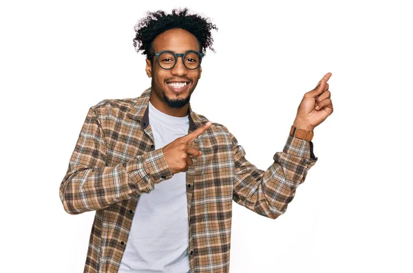 Young African American Man Beard Wearing Casual Clothes Glasses Smiling — Stock Photo, Image