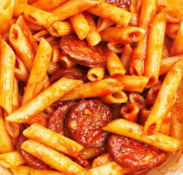 Stelletje Italiaanse Macaroni Met Peperoni Tomatensaus Textuur — Stockfoto