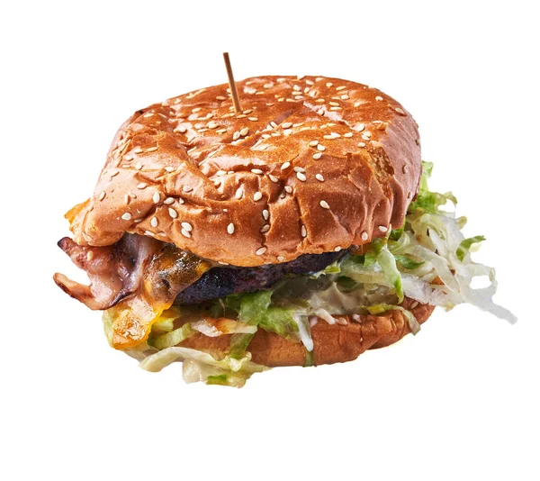 Вкусный Классический Гамбургер Белом Фоне — стоковое фото