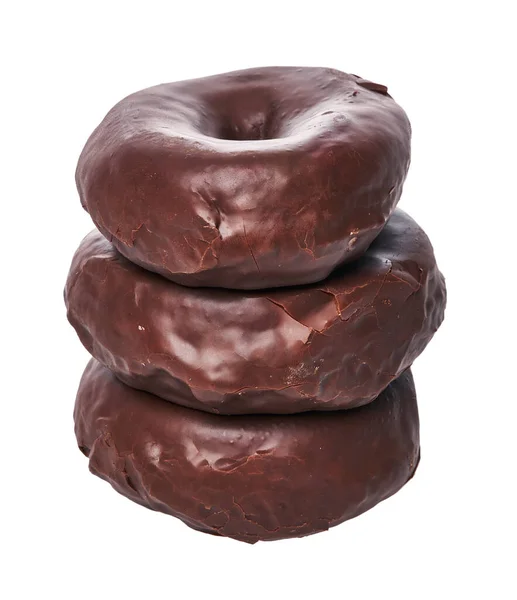 白い背景に隔離されたチョコレートドーナツのスタック — ストック写真