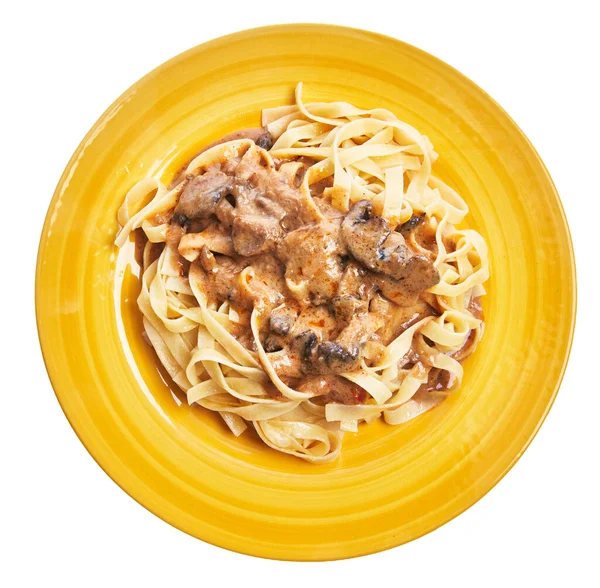 Placa Pasta Italiana Tagliatelle Con Salsa Champiñones Aislada Sobre Fondo — Foto de Stock
