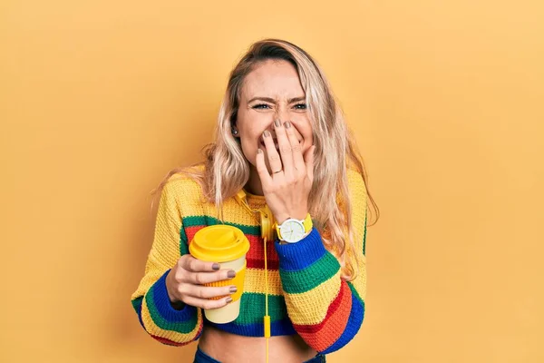 Beautiful Young Blonde Woman Drinking Cup Coffee Wearing Headphones Laughing — Stockfoto