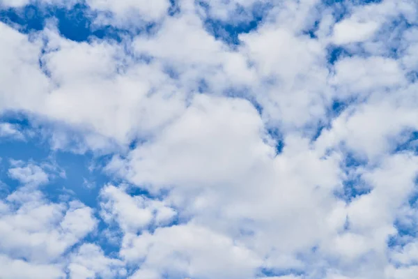 Beatiful Blue Sky Clouds Sunny Day — Stock Photo, Image