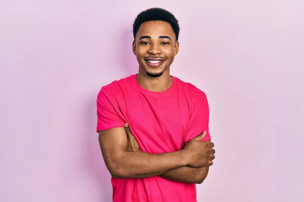 Young African American Man Wearing Casua Shirt Happy Face Smiling — Stock fotografie