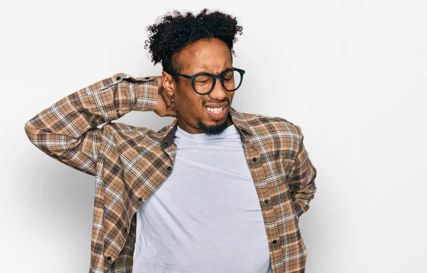 Young African American Man Beard Wearing Casual Clothes Glasses Suffering — 스톡 사진