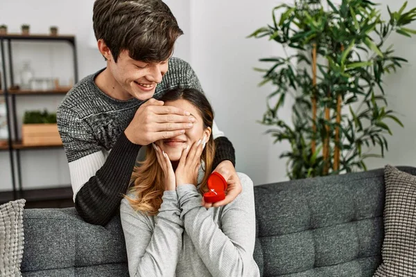 Man Surprising Woman Engagement Ring Home — Stock Photo, Image