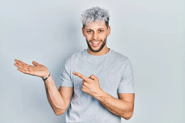 Young Hispanic Man Modern Dyed Hair Wearing Casual Grey Shirt — Stockfoto