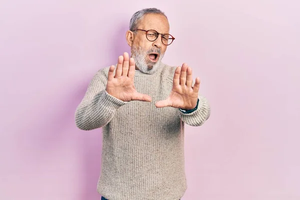 Handsome Senior Man Beard Wearing Casual Sweater Glasses Doing Stop — Stock fotografie