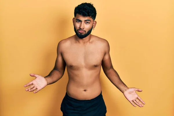 Arab Man Beard Wearing Swimwear Shirtless Clueless Confused Expression Arms — Stock fotografie