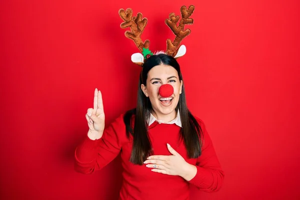 Young Hispanic Woman Wearing Deer Christmas Hat Red Nose Smiling — Photo