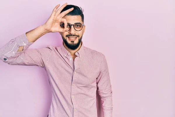 Handsome Man Beard Wearing Casual Shirt Glasses Smiling Happy Doing — Stok fotoğraf