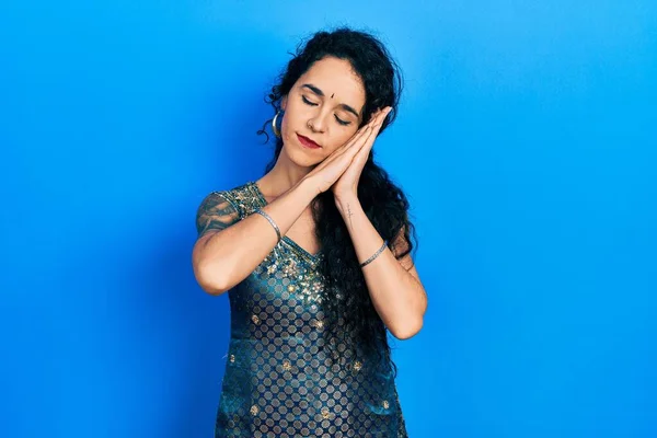 Young Woman Wearing Bindi Traditional Kurta Dress Sleeping Tired Dreaming — Stock Photo, Image