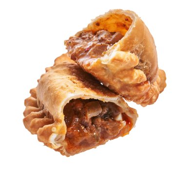  Beyaz yalıtılmış arka planda iki orta Arjantin böreği