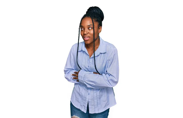 Молодая Африканская Американка Носит Повседневную Одежду Рукой Животе Потому Тошнота — стоковое фото