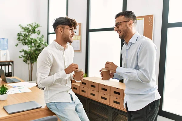 Two Hispanic Men Business Workers Drinking Coffee Working Office — Stock Photo, Image