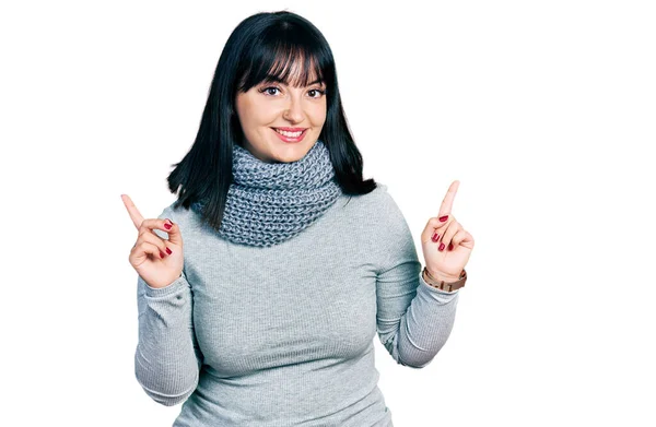 Young Hispanic Size Woman Wearing Winter Scarf Smiling Confident Pointing — Stock Photo, Image