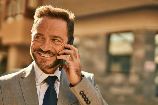 Middle Age Businessman Smiling Happy Talking Smartphone City — Stock Photo, Image