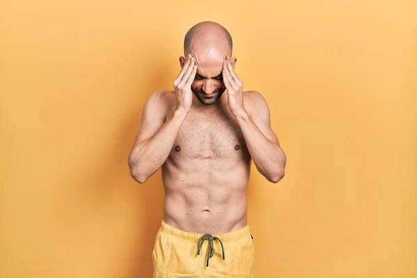 Young Bald Man Wearing Swimwear Hand Head Pain Head Because — Stock Photo, Image