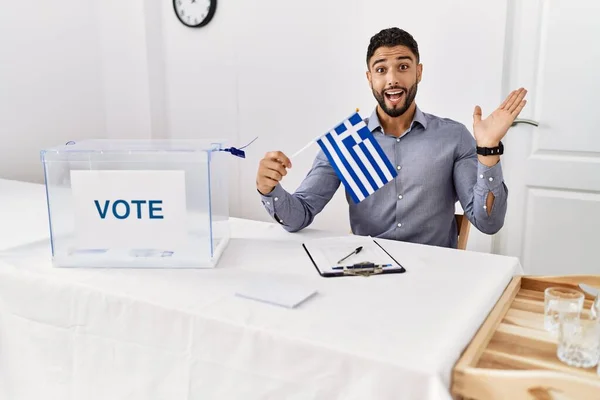 Joven Hombre Guapo Con Barba Las Elecciones Campaña Política Con —  Fotos de Stock