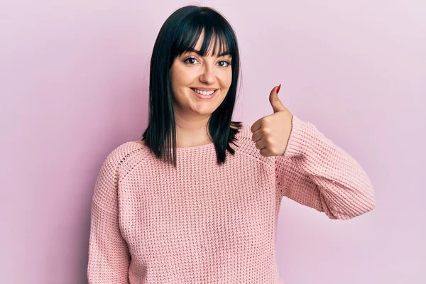Young Hispanic Woman Wearing Casual Clothes Smiling Happy Positive Thumb — Stock Photo, Image