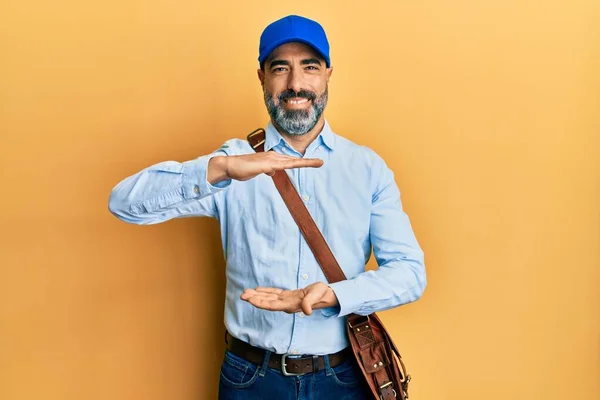 Middle Age Man Beard Grey Hair Wearing Delivery Courier Cap — Stock Photo, Image