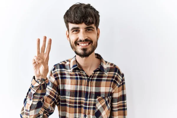 Латиноамериканець Бородою Стоїть Над Ізольованим Фоном Показує Вказує Вгору Пальцями — стокове фото