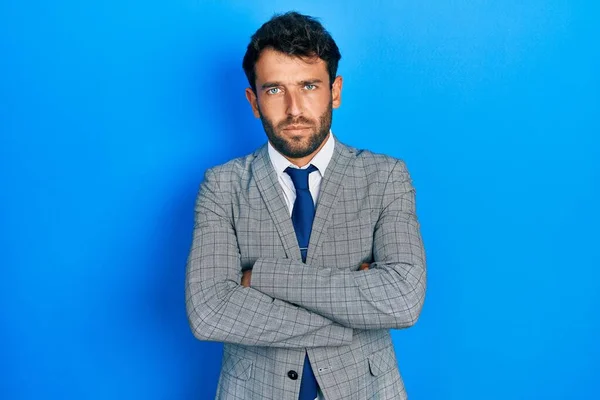 Homem Bonito Com Barba Vestindo Terno Negócios Gravata Cético Nervoso — Fotografia de Stock