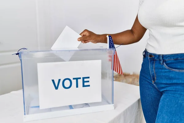 Young African American Woman Putting Vote Box Electoral College — Stock Photo, Image
