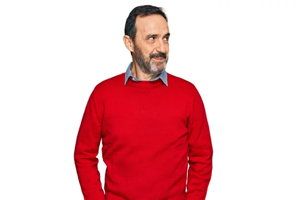 Homem Hispânico Meia Idade Vestindo Roupas Casuais Sorrindo Olhando Para — Fotografia de Stock