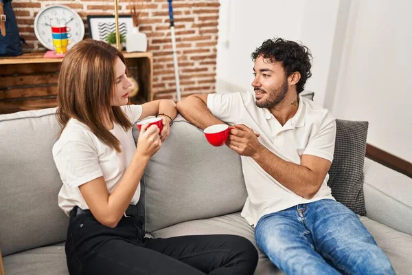 Man Woman Couple Smiling Confident Drinking Coffee New Home — Stockfoto