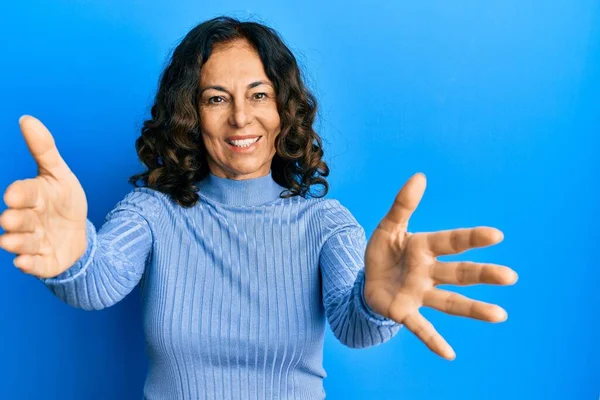Middle Age Hispanic Woman Wearing Casual Clothes Looking Camera Smiling — Stock Photo, Image