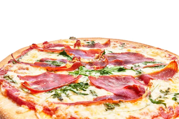  İzole edilmiş beyaz arka planda tek ve lezzetli İtalyan pizzası.