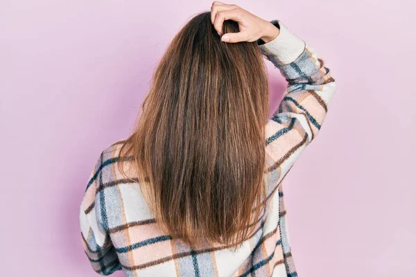 Young Caucasian Girl Wearing Casual Clothes Backwards Thinking Doubt Hand — Stock Photo, Image