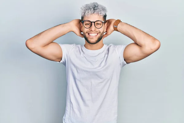 Young Hispanic Man Modern Dyed Hair Wearing White Shirt Glasses — Foto Stock