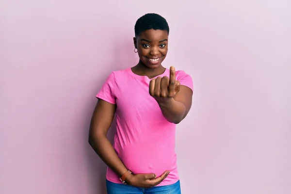 Young African American Woman Expecting Baby Touching Pregnant Belly Beckoning — Fotografia de Stock